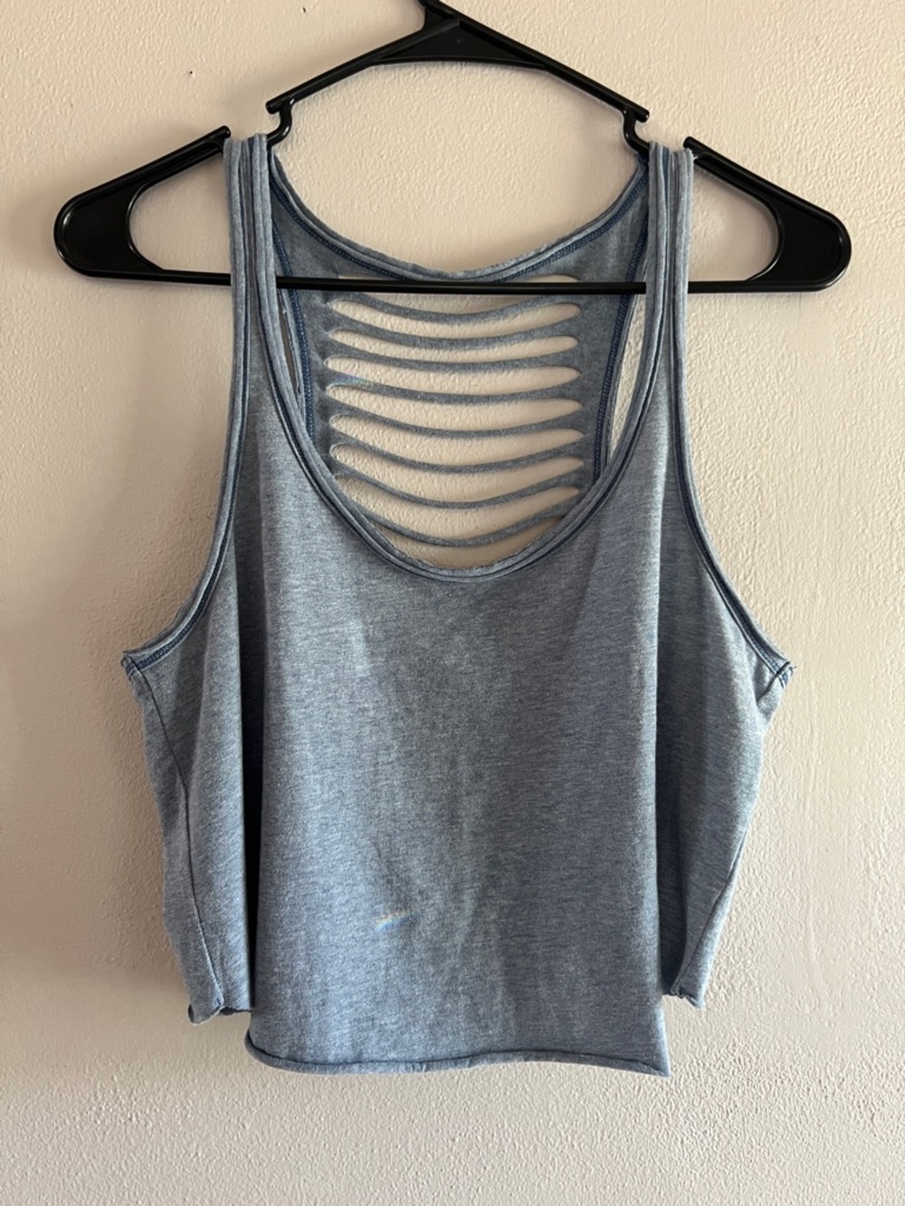 Hollister crop tank size small